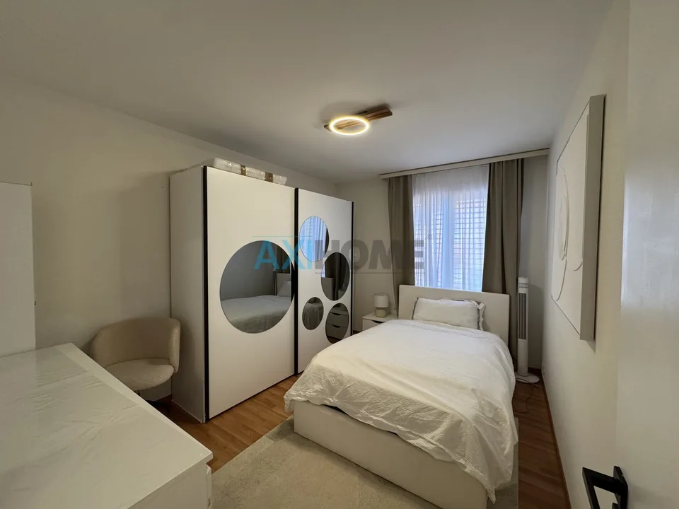 Une adresse privilégiée à Montreux ! 4,5 pièces vue lac avec balcon – Foto 8 von 13