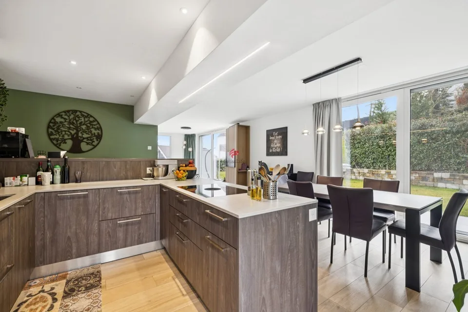Chance nicht verpassen: Wunderschöne 4,5-Zimmer-Wohnung mit eigenem Garten – Foto 19 von 23