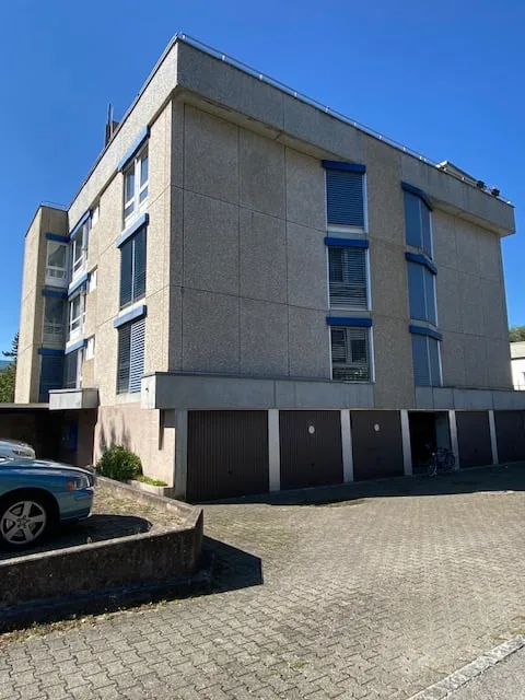 Ampio e luminoso appartamento di 4,5 locali con balcone e 2 garage comunicanti – foto 15 di 16