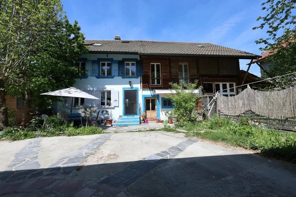In esclusiva - Casa affascinante di 7.5 locali con un terreno di 2'000 m2