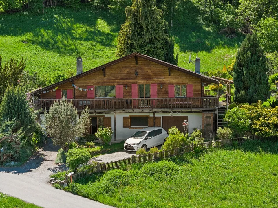 Chalet avec appartement indépendant, au coeur de la nature sauvage