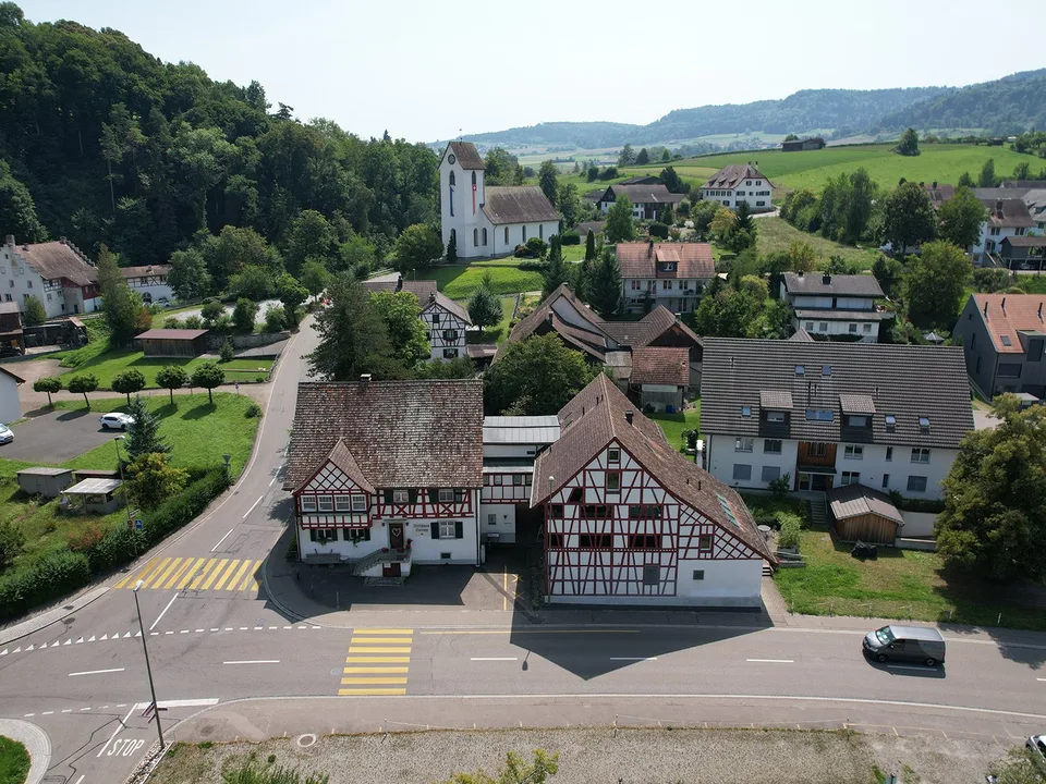 Ensemble Ristorante «Gasthof Sternen» e Casa a Multi-Famiglie