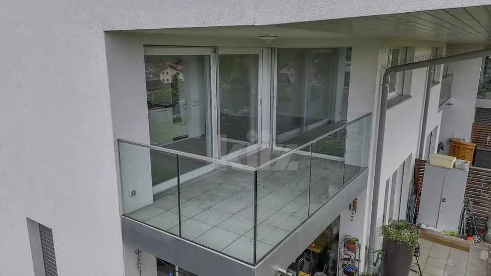 Zweigeschossige Wohnung mit Seeblick in der Nähe von Yverdon – Foto 10 von 13