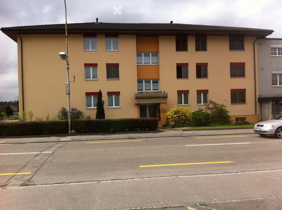 Appartement 2,5 pièces dans un emplacement privilégié à Oftringen !