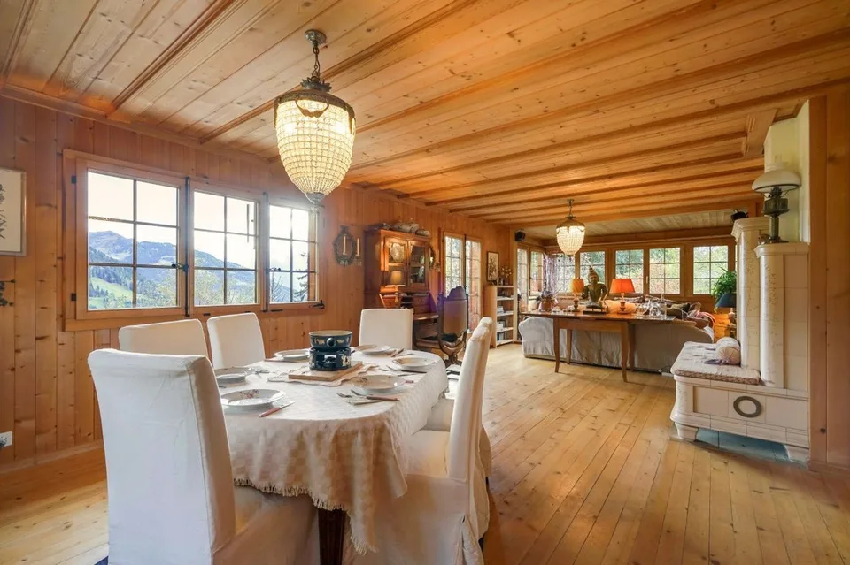Chalet Rose: Un rifugio di pace verde a La Barboleuse