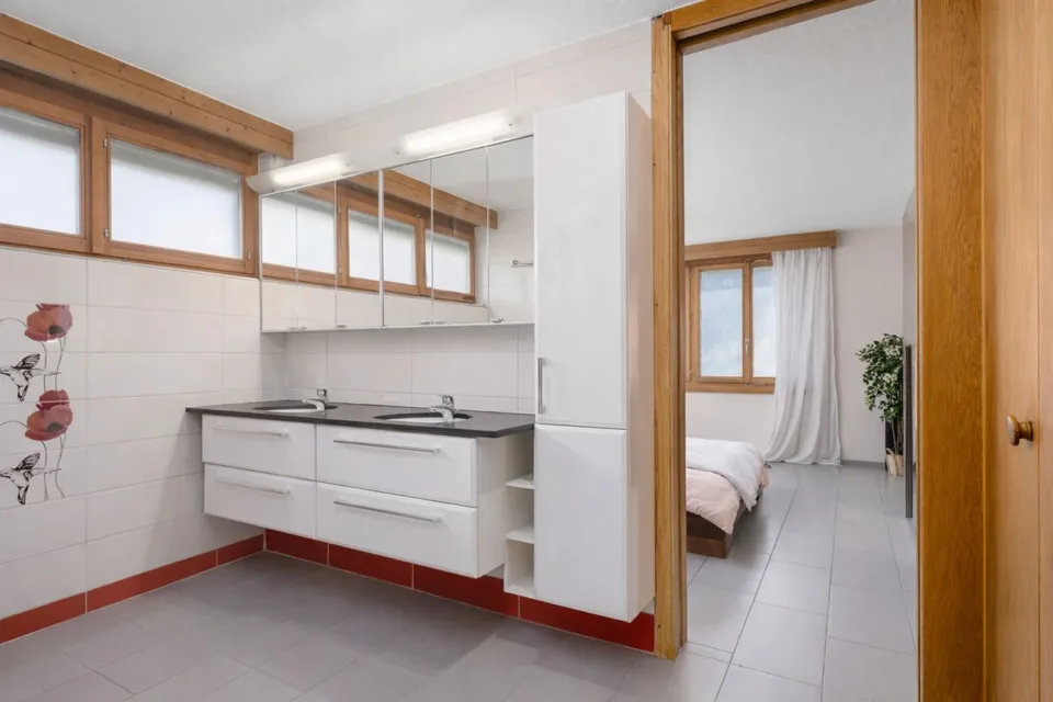Casa unifamiliare unica con appartamento separato