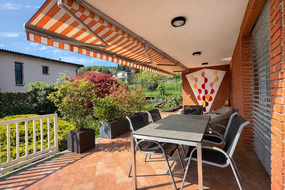 Prächtige Villa in Carona mit Aussicht, Garten und Terrasse – Foto 25 von 27
