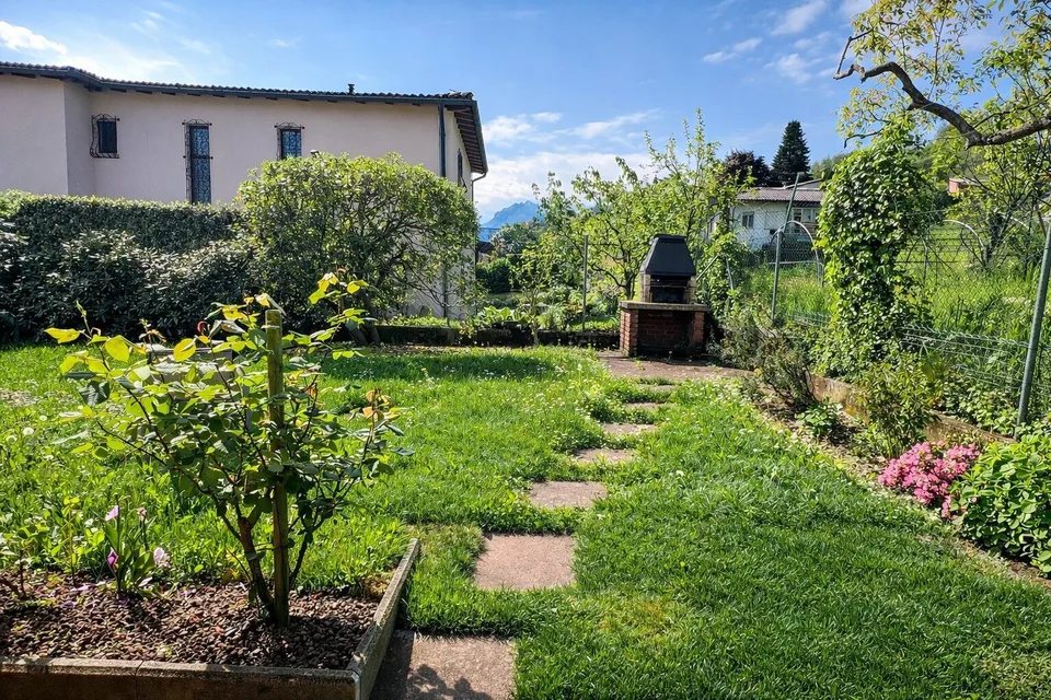 Prächtige Villa in Carona mit Aussicht, Garten und Terrasse – Foto 26 von 27