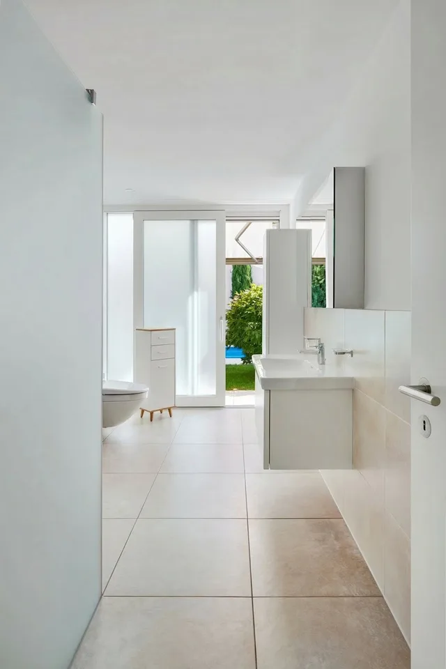 Pool & Gartenidylle: Exklusives 6.5 Zimmer Einfamilienhaus – Foto 7 von 7