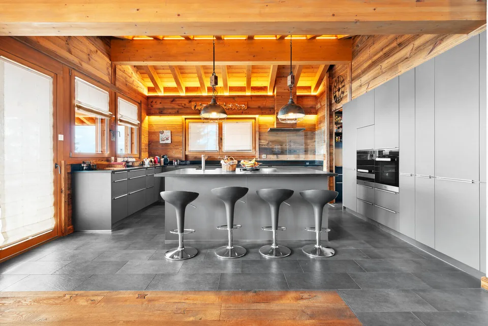 Spacieux chalet haut de gamme au coeur d'Anzère