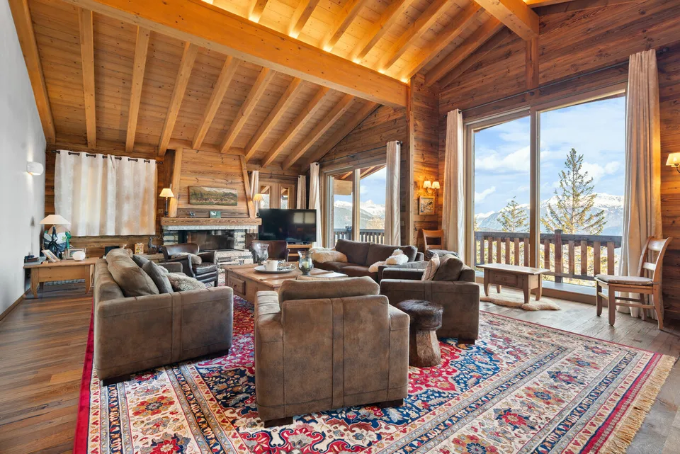 Spacieux chalet haut de gamme au coeur d'Anzère