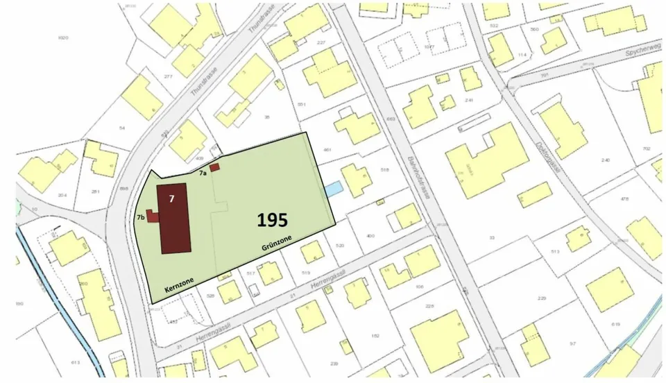 Ferme avec 2 appartements sur 3'935 m2