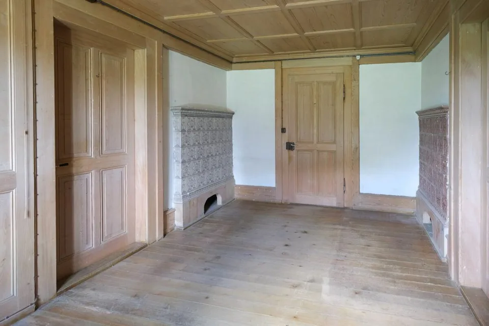 Ferme avec 2 appartements sur 3'935 m2