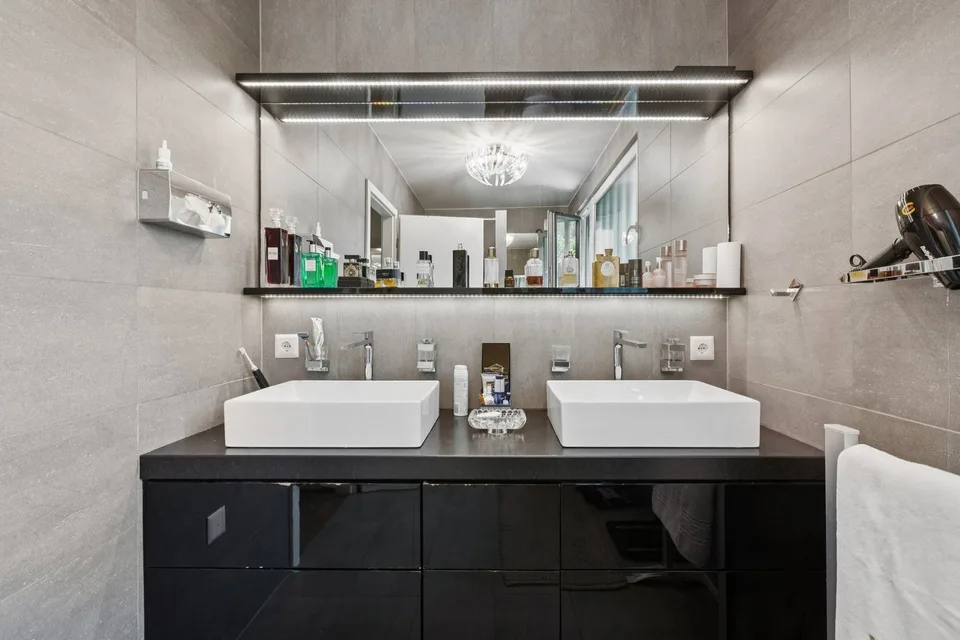 Villa contemporanea in un contesto privilegiato