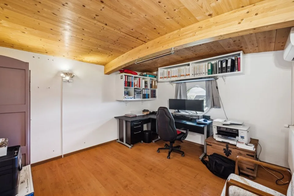Villa contemporanea con annesso a Collombey-Muraz – foto 11 di 13