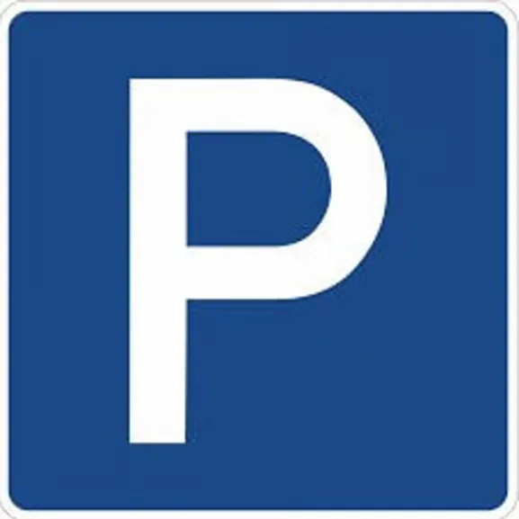 Tiefgaragenparkplatz mitten in Richterswil