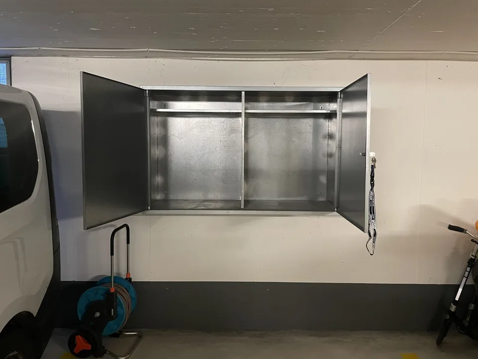 Posto auto in garage sotterraneo nel cuore di Richterswil