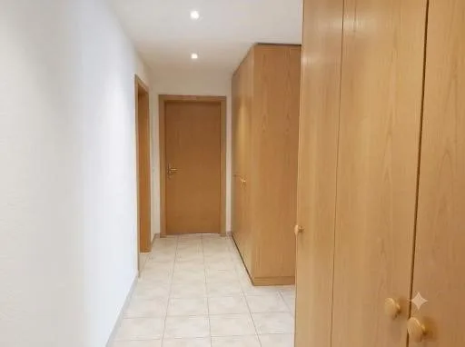 Grosszügige 4.5 Zi.-Wohnung zu vermieten