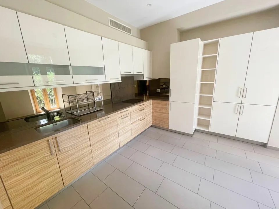Melide - Villa Pace - Appartement 3.5 pièces avec jardin – photo 6 sur 18