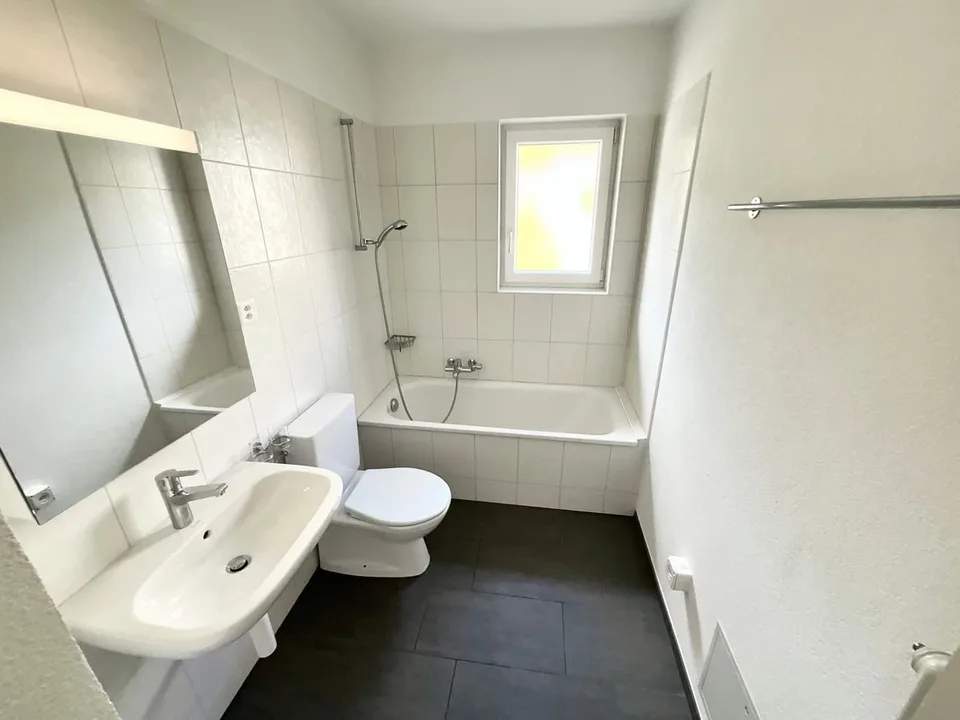 Dreizimmerwohnung mit Balkon – Foto 6 von 7