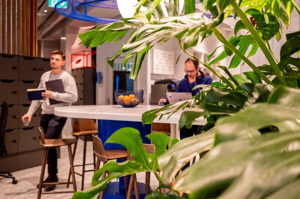 Fest verankert, flexibel genutzt – der HeadsQuarter Fix Desk