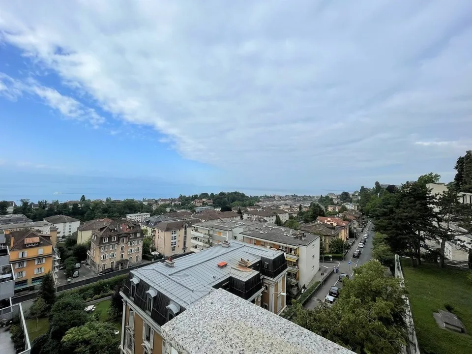 Superbe appartement de 6 pièces avec vue panoramique sur le lac