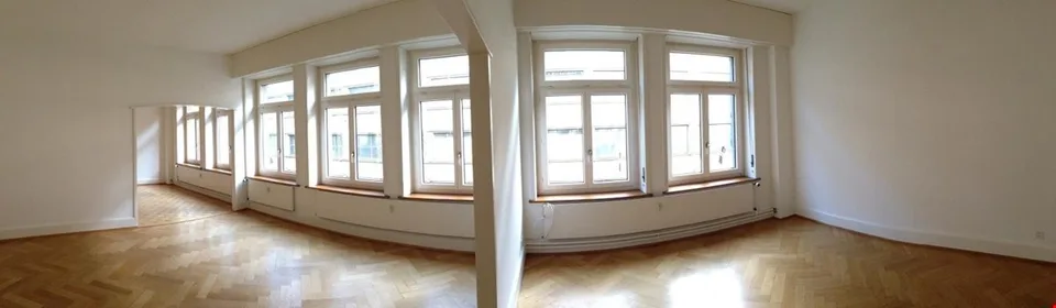 Charmante 5-Zimmer-Altbauwohnung an der Greifengasse in Basel