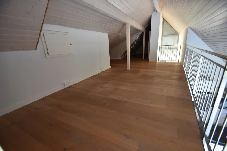 Attika-Wohntraum auf zwei Etagen – Foto 9 von 12