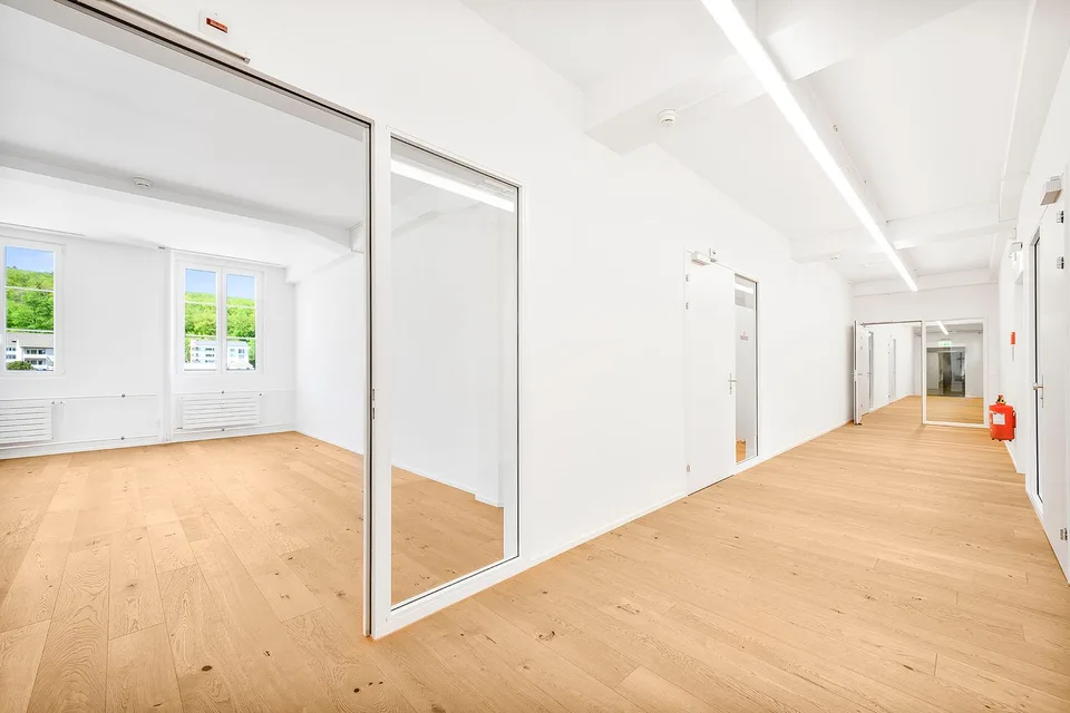 Diversi spazi ufficiali tra 60 - 100 m² nell'area centrale USEGO – foto 6 di 12
