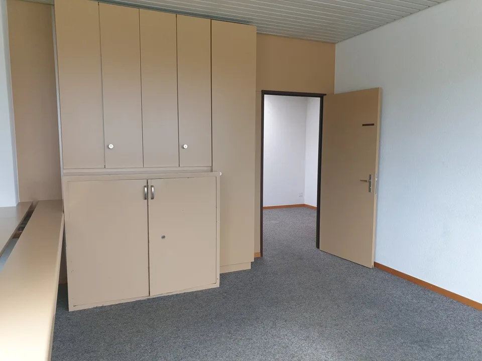 Helle Bürofläche per sofort zu vermieten