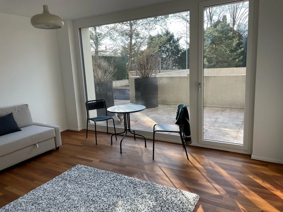 Studio für Wochenaufenthalter mit Terrasse