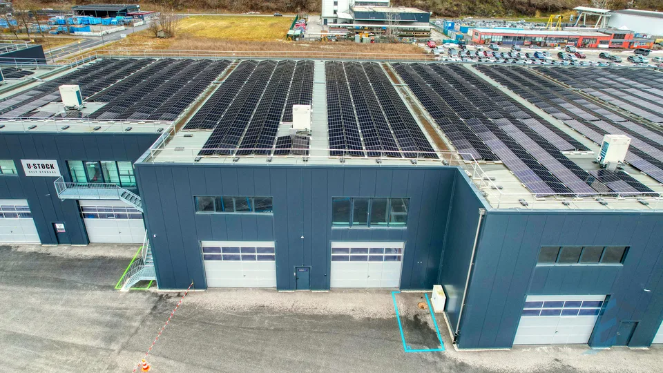 A LOUER Halle industrielle aménagée et moderne à Daval (Sierre) – Foto 12 von 13