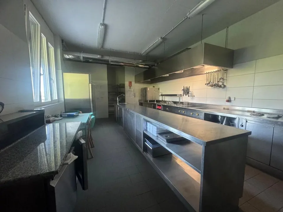 Zu vermieten: Voll ausgestattetes Restaurant - Rossens (FR) – Foto 10 von 10