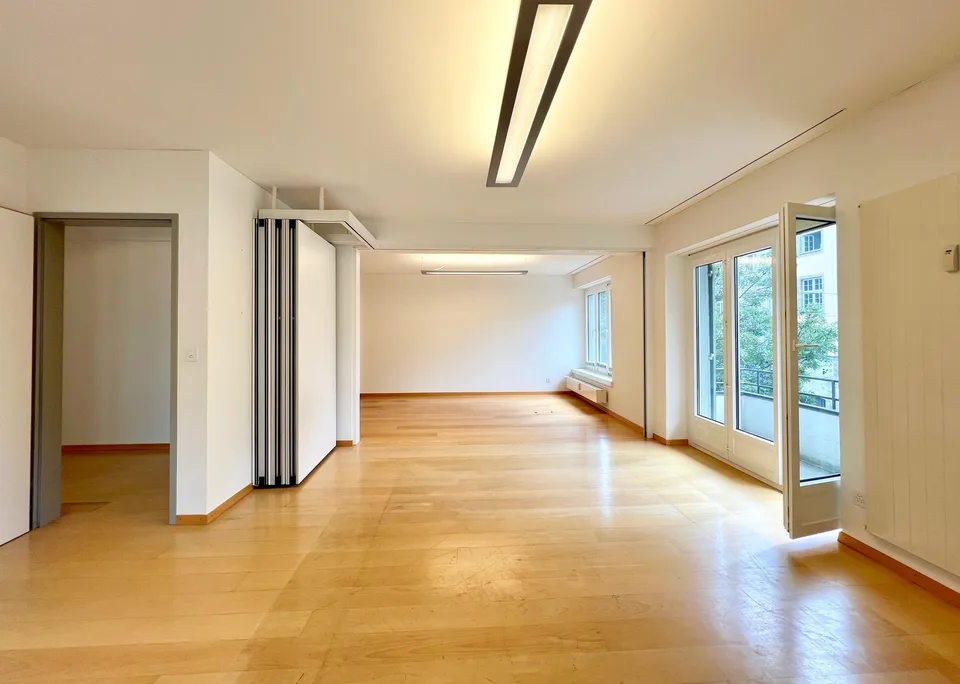 Spazio ufficio moderno nel cuore di Chur in affitto