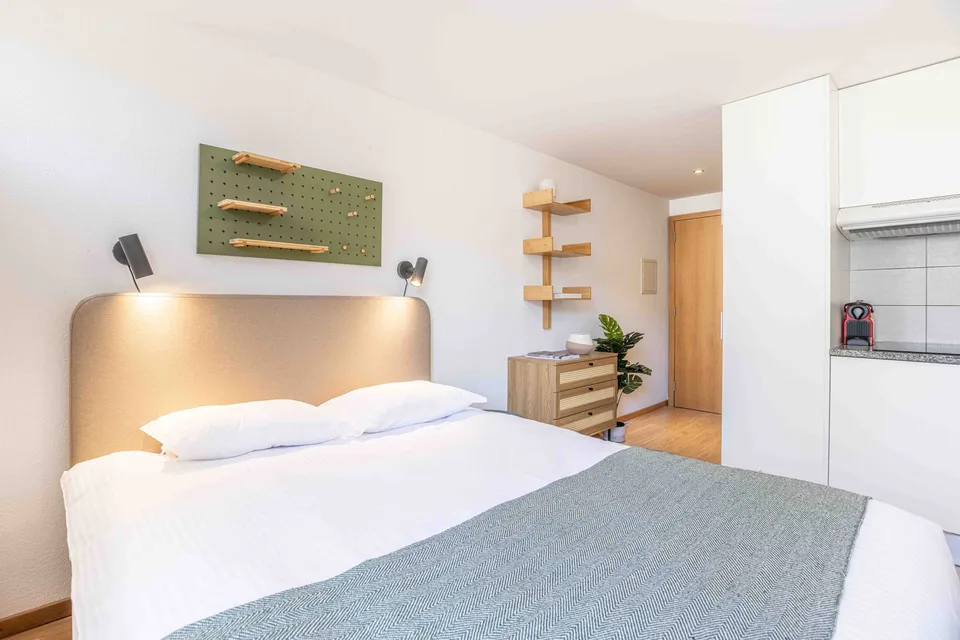 ✨ Studio Möbliert und Renoviert zur Miete – Rue Saint-Laurent 33/35, Lausanne ✨