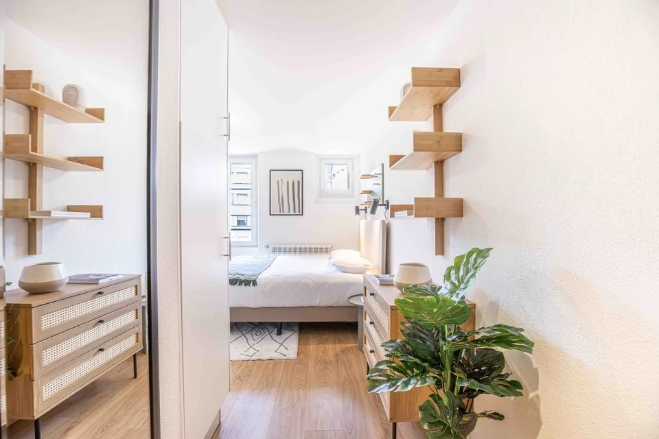 ✨ Studio Möbliert und Renoviert zur Miete – Rue Saint-Laurent 33/35, Lausanne ✨
