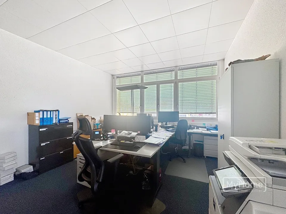 Surface de bureaux de 345 m2 à louer