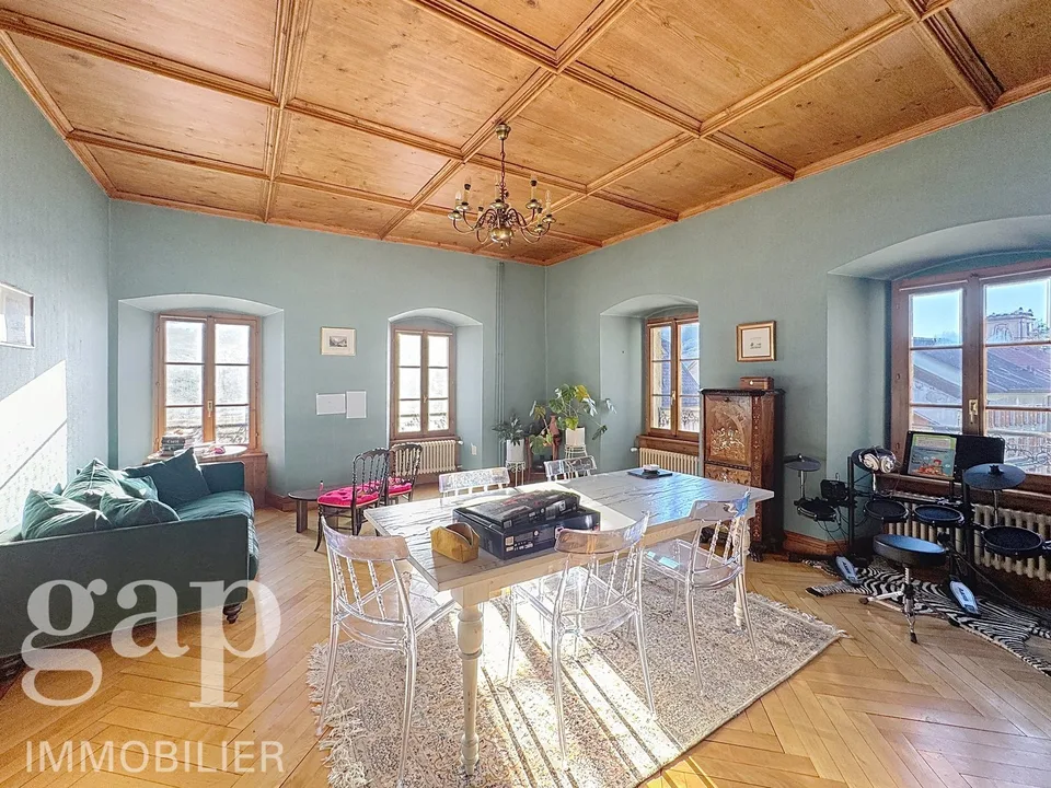 Einzigartig! Châtel-St-Denis - 5.5 Zimmer - 175 m2