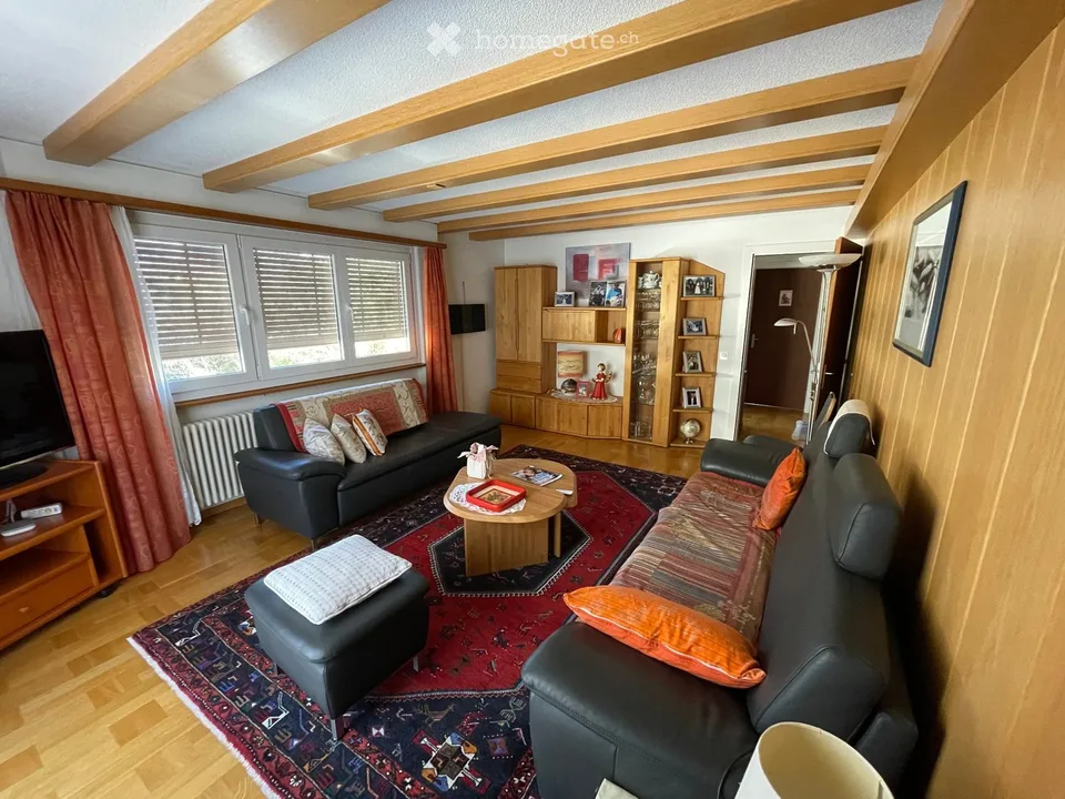 Renovierte 4.5-Zimmer-Wohnung mit 2 Terrassen und Weitsicht