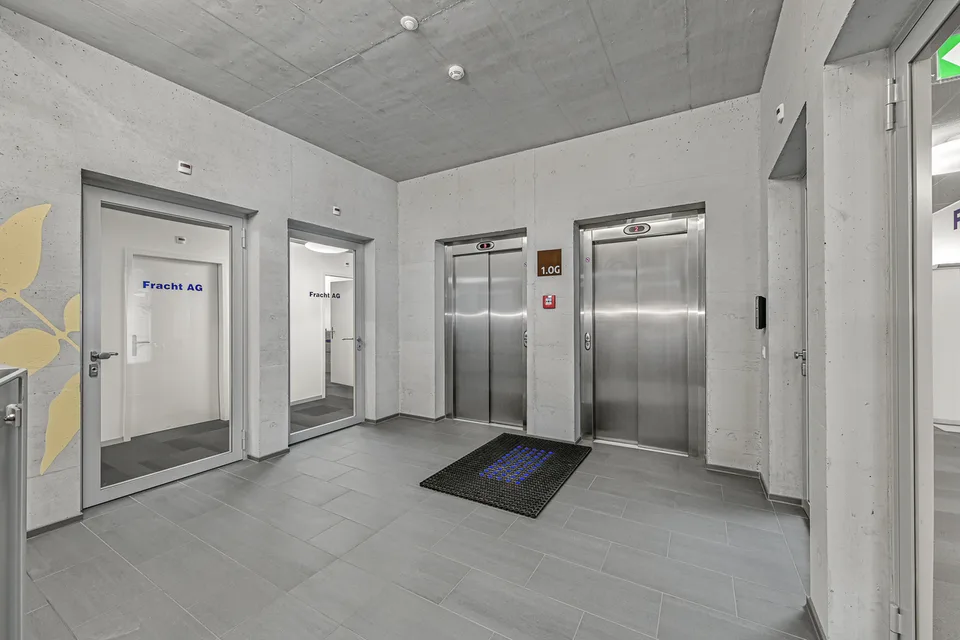 Meilleurs bureaux et locaux commerciaux dans un emplacement de premier ordre à Wallisellen – photo 7 sur 9