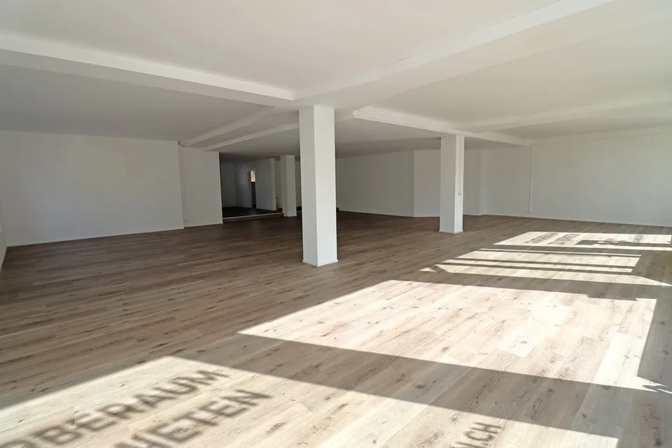 Modern ausgebaute Gewerbefläche zu vermieten – Foto 6 von 12