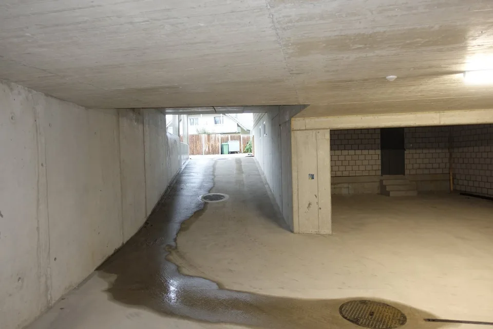 Garagenbox in Tiefgarage