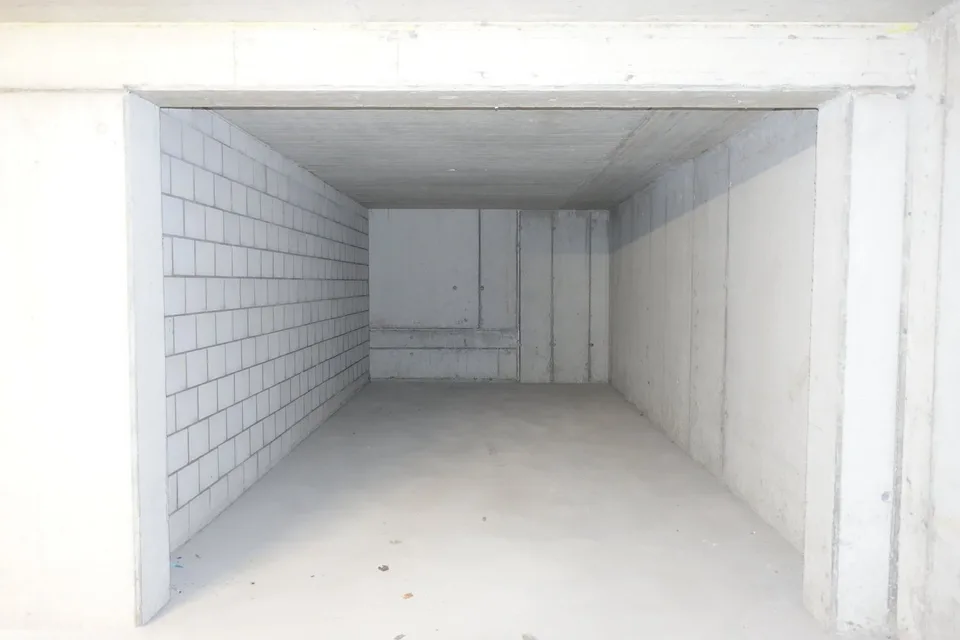 Garagenbox in Tiefgarage