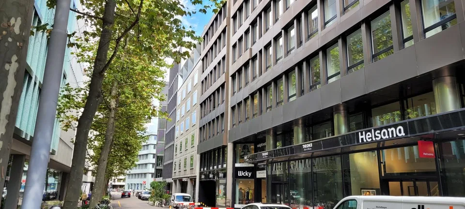 Einstellhallenplatz an zentraler Lage
