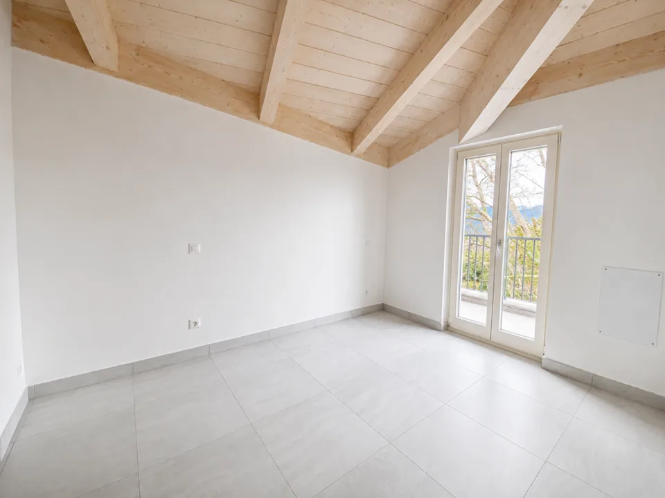 Modernes 2.5-Zimmer-Wohnung mit Galerie