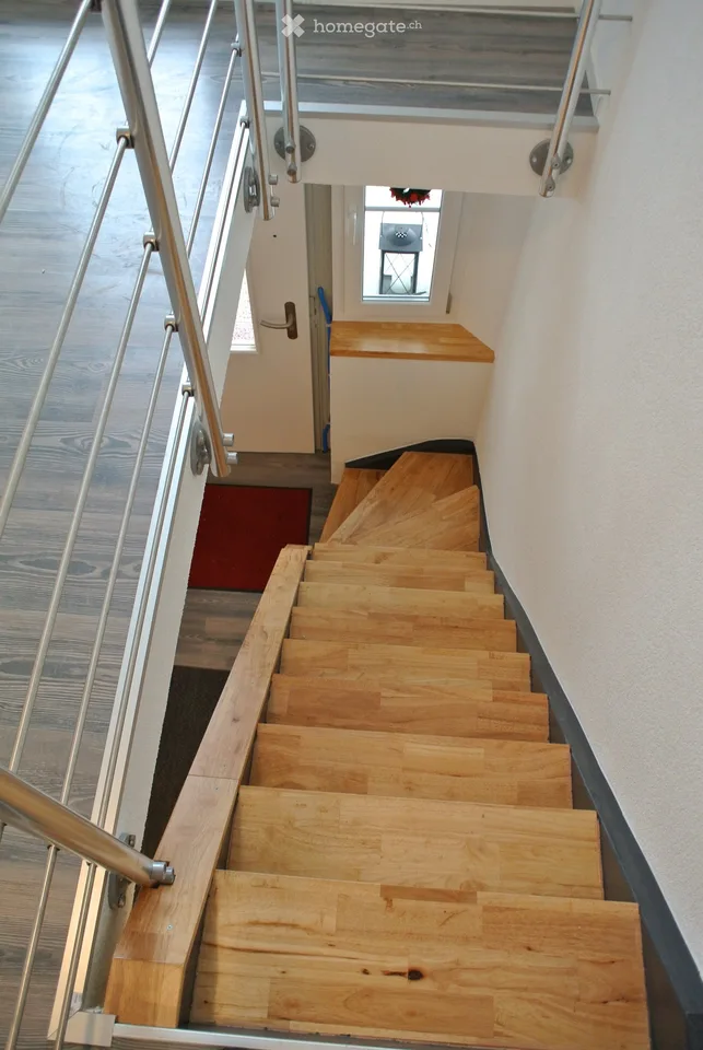 Appartamento carino e spazioso di 2,5 locali in un edificio storico ristrutturato con balcone a Münchwilen TG