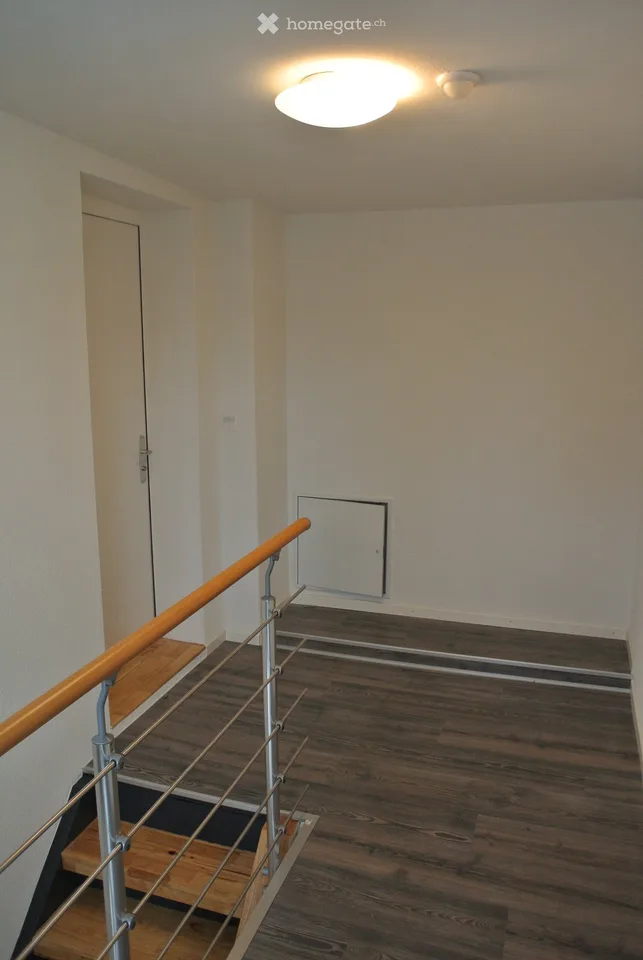 Appartamento carino e spazioso di 2,5 locali in un edificio storico ristrutturato con balcone a Münchwilen TG