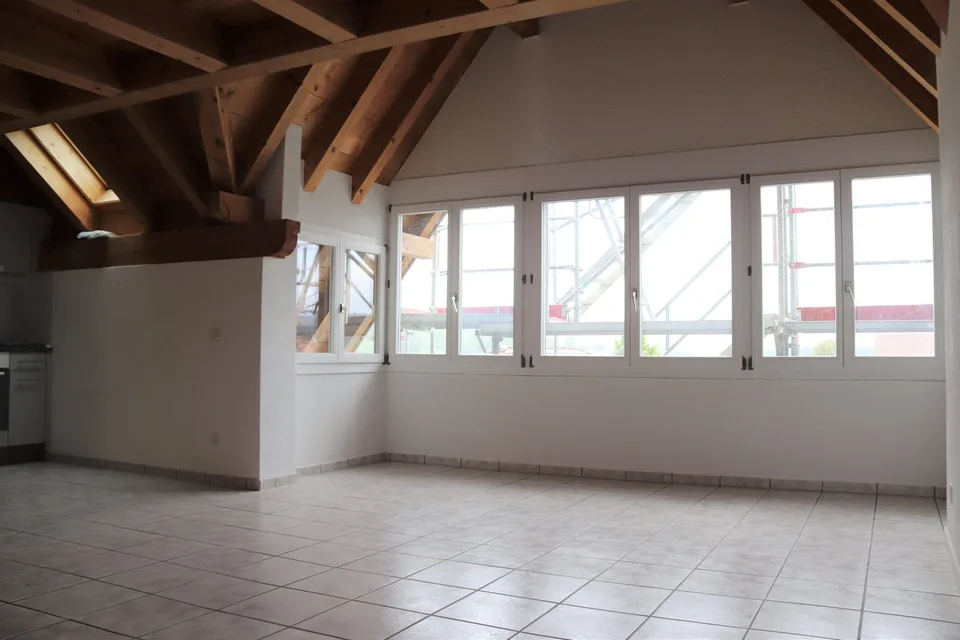 Appartamento moderno di 3,5 locali con galleria