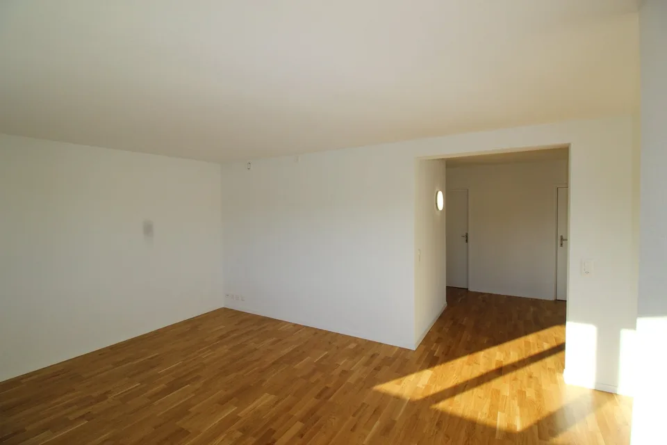 Premier occupant. Appartement moderne 3.5 pièces (rez-de-chaussée - 2e étage) – disponible à partir du 01.10.2026 – photo 9 sur 16