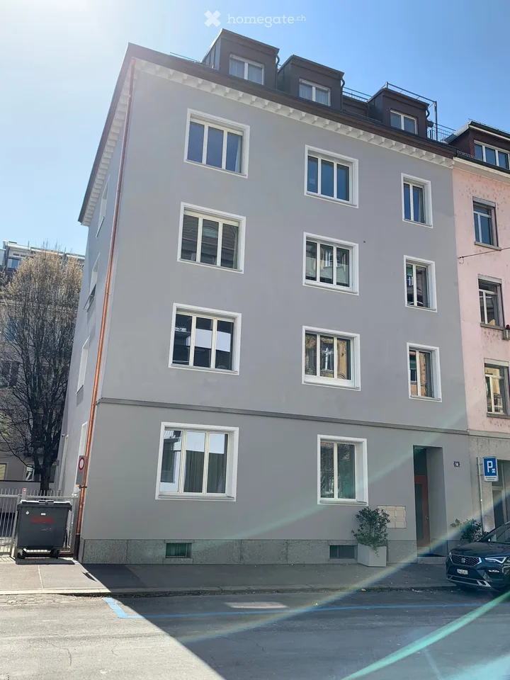 Charmantes 5-Zimmer-Büro an der Florastrasse in Zürich 8008